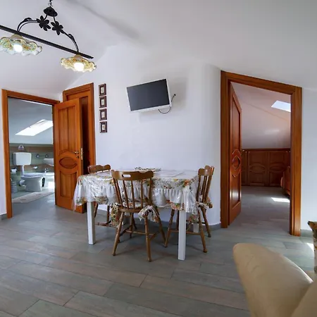 Del Papiro Charme Авола