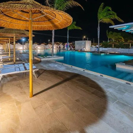 Del Papiro Charme Апартаменты *